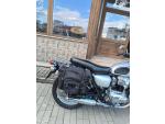 Klikněte pro detailní foto č. 4 - Kawasaki W 650