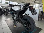 Klikněte pro detailní foto č. 8 - CFMOTO 675 NK bílá, šedá AKCE HELMA