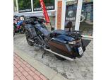 Klikněte pro detailní foto č. 4 - Honda GL 1800 Gold Wing F6B, nová STK, opěrka spolujezdce, padací rám