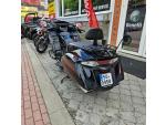 Klikněte pro detailní foto č. 5 - Honda GL 1800 Gold Wing F6B, nová STK, opěrka spolujezdce, padací rám
