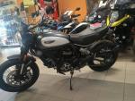 Klikněte pro detailní foto č. 4 - Ducati Scrambler 800 Street Classic ABS 13000KM