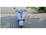 Klikněte pro detailní foto č. 2 - Vespa Granturismo 200 L