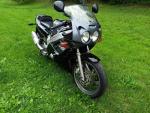 Klikněte pro detailní foto č. 3 - Yamaha FZR 600