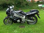 Klikněte pro detailní foto č. 6 - Yamaha FZR 600