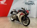 Klikněte pro detailní foto č. 1 - Honda CBR 1000 RR Fireblade