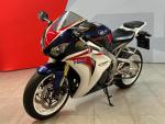 Klikněte pro detailní foto č. 4 - Honda CBR 1000 RR Fireblade