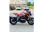 Klikněte pro detailní foto č. 6 - MV Agusta Brutale 800 Dragster RR