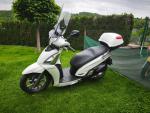 Klikněte pro detailní foto č. 1 - Kymco People GT 300i (2016) kufr, plexi