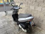 Klikněte pro detailní foto č. 2 - Aprilia Leonardo 250