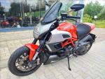 Klikněte pro detailní foto č. 2 - Ducati Diavel 2012