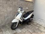 Klikněte pro detailní foto č. 2 - Piaggio Beverly 400