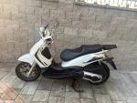 Klikněte pro detailní foto č. 3 - Piaggio Beverly 400