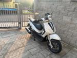 Klikněte pro detailní foto č. 7 - Piaggio Beverly 400