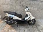 Klikněte pro detailní foto č. 8 - Piaggio Beverly 400