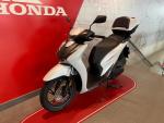 Klikněte pro detailní foto č. 3 - Honda SH 125i