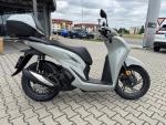 Detail nabídky - Honda SH 125i s el. kufrem Honda 35L