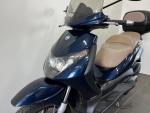 Klikněte pro detailní foto č. 4 - Piaggio Beverly 250