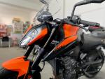 Klikněte pro detailní foto č. 4 - KTM 890 Duke = AKRAPOVIČ / POWERPARTS