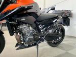 Klikněte pro detailní foto č. 5 - KTM 890 Duke = AKRAPOVIČ / POWERPARTS