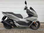 Klikněte pro detailní foto č. 3 - Honda PCX 125 , Koupeno v ČR , servis Honda