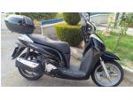 Honda SH 300i (2008) slušná, plexi, kufr