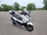 Klikněte pro detailní foto č. 9 - Honda Forza 300 ABS