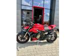 Klikněte pro detailní foto č. 3 - Ducati Streetfighter V4