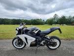 Klikněte pro detailní foto č. 2 - Honda Fireblade