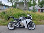 Klikněte pro detailní foto č. 8 - Honda Fireblade