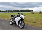 Klikněte pro detailní foto č. 9 - Honda Fireblade