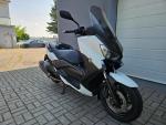Yamaha X-Max 400