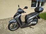 Klikněte pro detailní foto č. 2 - Honda SH 125i