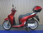 Klikněte pro detailní foto č. 4 - Honda SH 300A