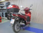 Klikněte pro detailní foto č. 5 - Honda SH 300A