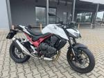 Klikněte pro detailní foto č. 1 - Honda CB 750 Hornet