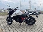 Klikněte pro detailní foto č. 4 - Honda CB 750 Hornet