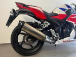 Klikněte pro detailní foto č. 4 - Honda CBR 300 R ABS
