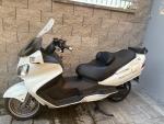 Klikněte pro detailní foto č. 4 - Suzuki Burgman 650 Executive 2010 CZ doklady