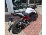 Klikněte pro detailní foto č. 4 - Honda CB 750 Hornet