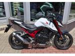 Klikněte pro detailní foto č. 5 - Honda CB 750 Hornet