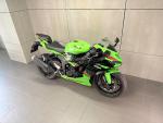 Klikněte pro detailní foto č. 3 - Kawasaki ZX-6R ABS - ČR / 1. MAJ / TLUMIČ OHLINS / SUPER STAV A CENA