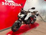 Klikněte pro detailní foto č. 2 - Honda CB 750 Hornet