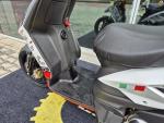 Klikněte pro detailní foto č. 11 - Aprilia SR 125 Motard