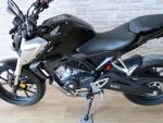 Klikněte pro detailní foto č. 10 - Honda CB 125 R LeoVince, nové pneu