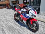 Klikněte pro detailní foto č. 4 - Honda CBR 1000 RR Fireblade