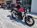 Klikněte pro detailní foto č. 4 - Honda CB 300 R