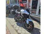 Klikněte pro detailní foto č. 9 - Kawasaki Versys 650, ČR, 1.majitel, 3x kufr, vyšší plexi, zakázkové sedlo