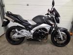 Klikněte pro detailní foto č. 7 - Suzuki GSR 600 - TOP stav