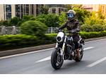 Klikněte pro detailní foto č. 3 - QJ Motor SRV 550, ZÁRUKA 3 ROKY, ř.p. A2, ABS, Stylový stroj