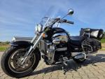 Klikněte pro detailní foto č. 8 - Triumph Rocket III Classic